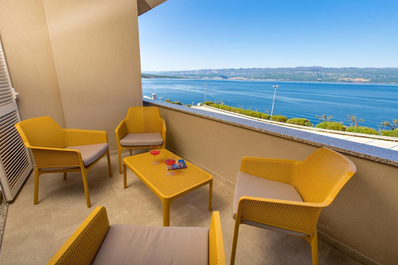 Apartmani Heni Vrbnik Exterior photo